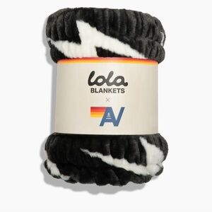 Aviator Nation collab with LOLA Blankets
